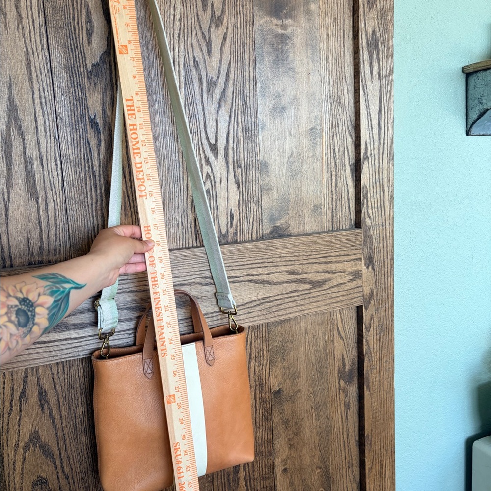 🩷MADEWELL🩷Tan Leather Tote with Cream & Mint crossbody strap - Picture 11 of 15